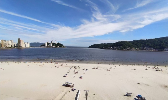 Sao Vicente Apartment | Apartment in front of the beach in São Vicente! Spectacular view !