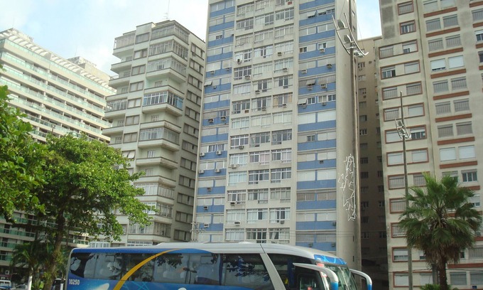 Embare Apartment | Apartment in front of Embaré Santos Beach SP
