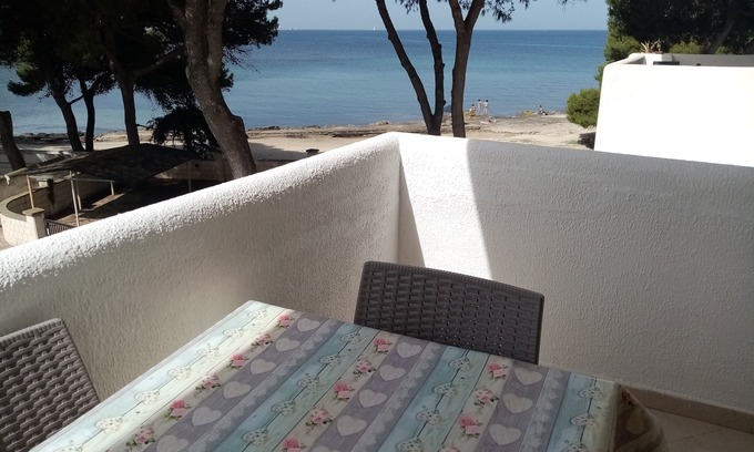Rivabella Apartment | Apartment in Gallipoli beachfront