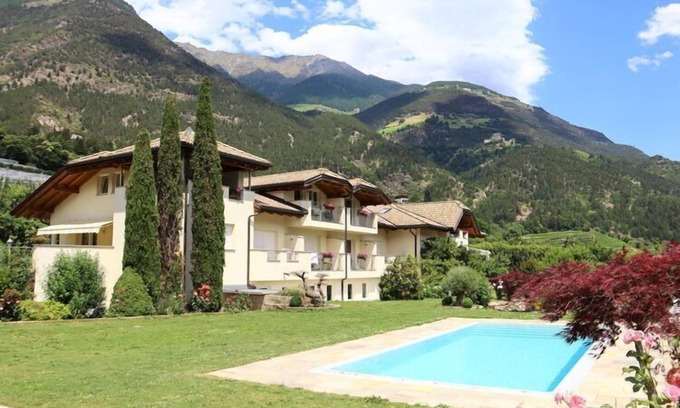 Coldrano Apartment | Apartment in Goldrain with Pool & Mountain Views