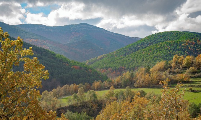 Gombren Apartment | Apartment in Gombrèn Girona with Nature Views