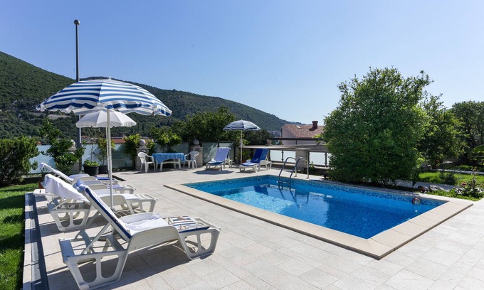 Mokosica Apartment | Apartment in Dubrovnik with swimming pool and sea view (A5)
