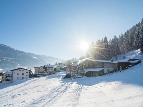 Kaltenbach Apartment | Apartment in Kaltenbach near Ski Lift