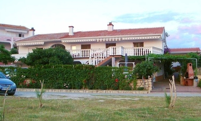 Kustici Apartment | Apartment in Kustici with Seaview, Terrace, Air condition, WIFI (3597-2)