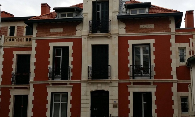 Biarritz City Centre Apartment | Apartment in Maison de Maître in the heart of Biarritz
