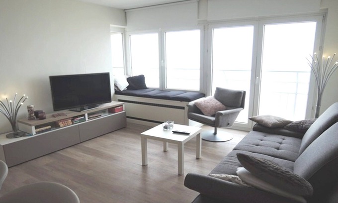 Middelkerke Apartment | Apartment in Middelkerke with Sea Views