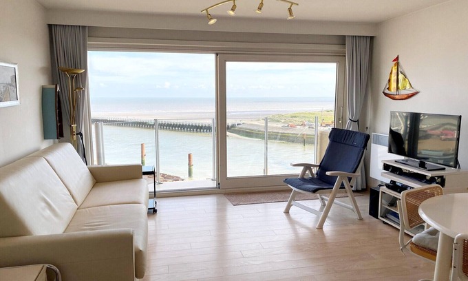 Nieuwpoort Apartment | Apartment in Nieuwpoort near the Beach
