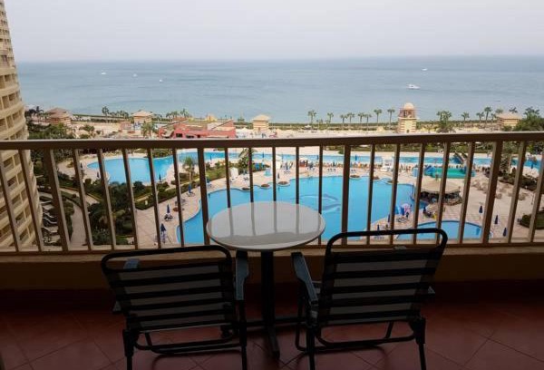 Ras Sudar Ski Chalet | Apartment in Porto Sokhna Pyramids for Families