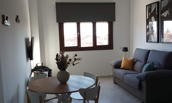 Bormujos Apartment | Apartment in residential complex