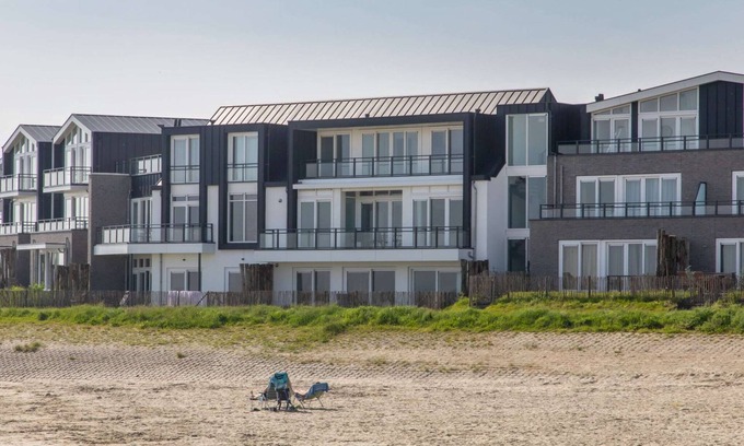 Sint-Annaland House | Apartment in Sint-Annaland near Beach