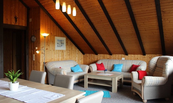 Fladungen Apartment | Apartment in the attic (80sqm) with 2 bedrooms and balcony