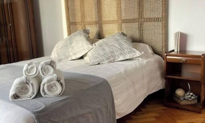 Ponteceso Apartment | Apartment in the center of Ponteceso.