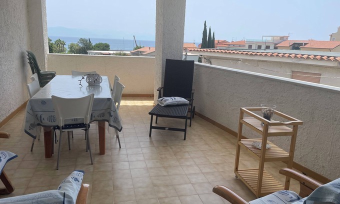 Scario Apartment | Apartment in the center of Scario