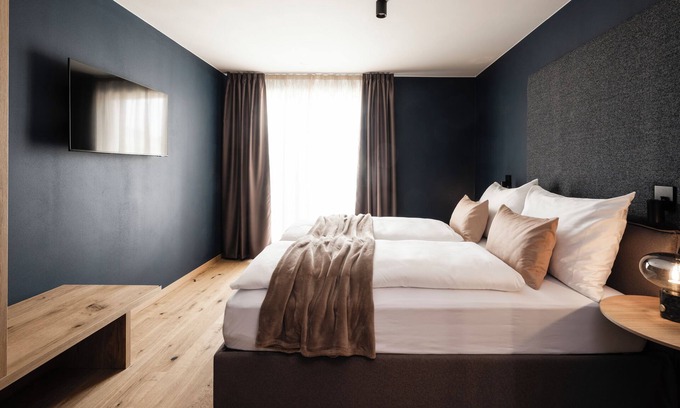 Valle San Silvestro Apartment | Apartment in the center and in the immediate vicinity of the 3 Peaks. Pet friendly!