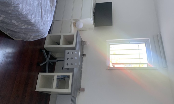Venelles Apartment | Apartment in the countryside near Aix-en-Provence in a small quiet village