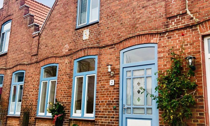 Friedrichstadt Apartment | Apartment in the canal house Reimers
