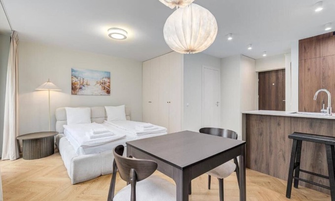 Powisle Apartment | Apartment in the Heart of Powiśle - BOOK IT Warsaw