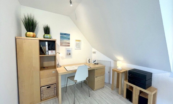 Nenndorf Apartment | Apartment in the rose garden