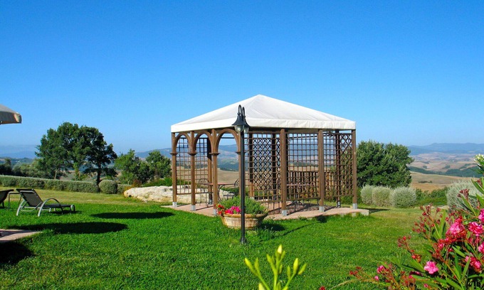Gambassi Terme Villa | Apartment in villa with A/C, WIFI, pool, TV, terrace, panoramic view, close to San Gimignano