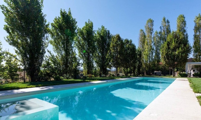 Massa Castello Apartment | Apartment in Villa with swimming pool