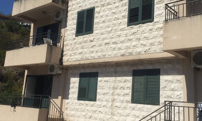 Kamenari Apartment | Apartment Irena