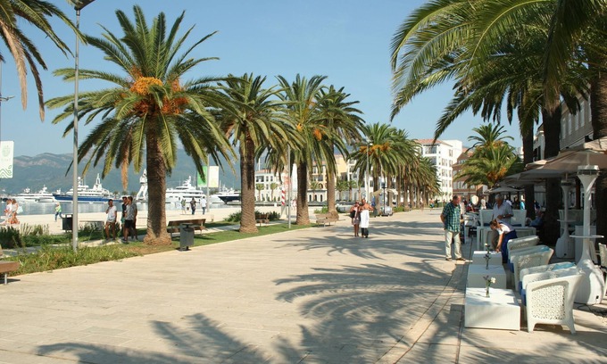 Tivat Apartment | Apartment ISEO in city center