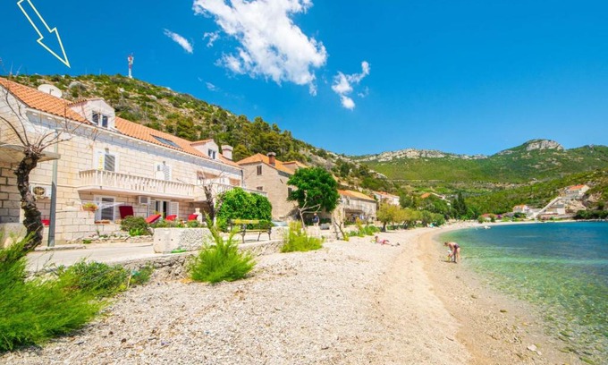 Trstenik Apartment | Apartment Jelka-2 by Interhome