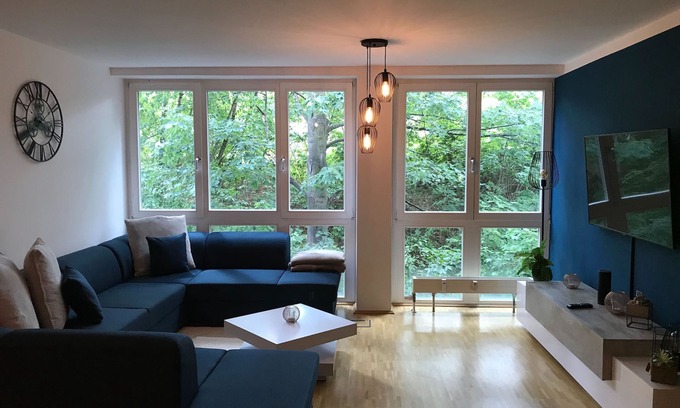 Markkleeberg Apartment | Apartment Juventia | 87 m² | Neuseenland very close!