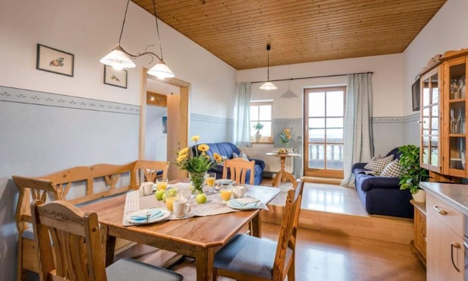Oberndorf Apartment | Apartment Kampenwand 55sqm, 2 bedrooms, balcony