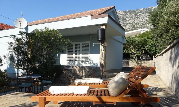 Ribarica Apartment | Apartment Keser