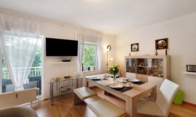 Lalendorf Apartment | Apartment 'Kinderfreundliche Wohnung Am See' with Private Garden, Balcony and Wi-Fi