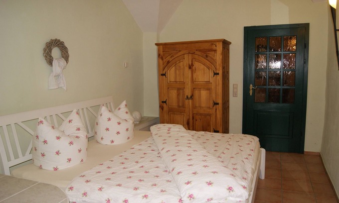 Pirna Apartment | Apartment "Kirchplatz" in the heart of Pirna's old town