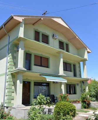 Slavonski Brod Apartment | Apartment Kolonija