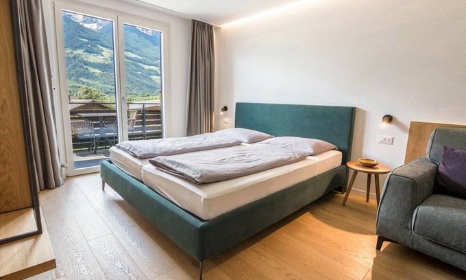 Silandro Apartment | Apartment 'Kortscherhof Apt Typ 6-3' with Mountain View, Shared Garden and Wi-Fi