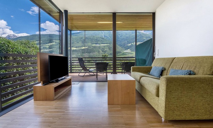 Silandro Apartment | Apartment 'Kortscherhof Depandance 2' with Mountain View, Private Terrace and Wi-Fi