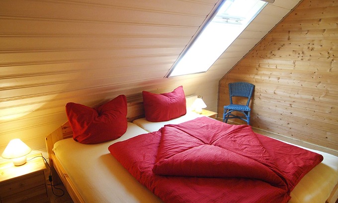 Salem Apartment | Apartment 'Kummerower See, 80qm' with Shared Terrace, Shared Garden and Wi-Fi