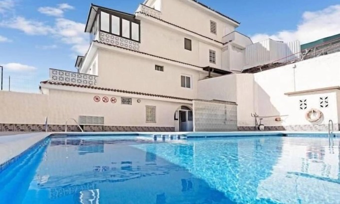 Las Rosas Apartment | Apartment La Vida - Two bedroom apartment with swimming pool