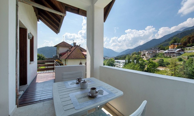 Pieve di Cadore Apartment | Apartment 'La Casa di Montericco' with Mountain View, Private Terrace and Wi-Fi