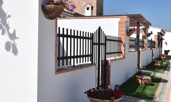 Chiclana de Segura Apartment | Apartment 'La Teja 3' with Mountain View, Wi-Fi and Air Conditioning