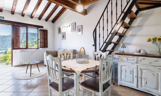 Alfoz de Lloredo House | Apartment 'Las Candelas - La Canaleja' with Sea View, Private Terrace and Wi-Fi