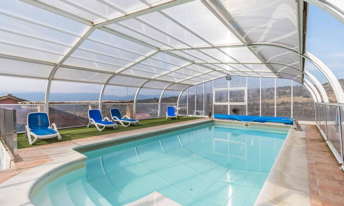 Bellestar Apartment | Apartment 'Las Planeras' with Mountain Views, Shared Pool and Wi-Fi