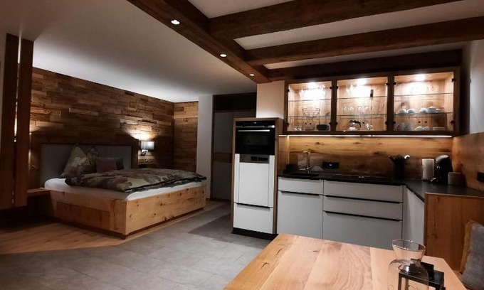 Obertilliach Apartment | Apartment LENA