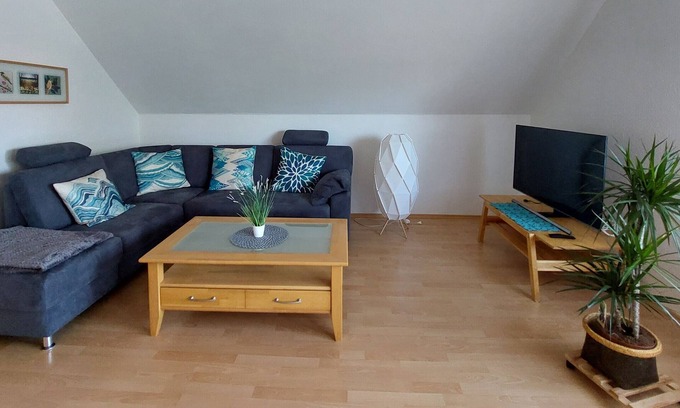 Detmold Apartment | Apartment 'Lipperland' with Balcony and Wi-Fi