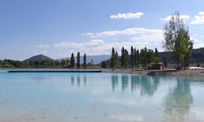 Serres Apartment | Apartment located between lake and mountains north of Sisteron
