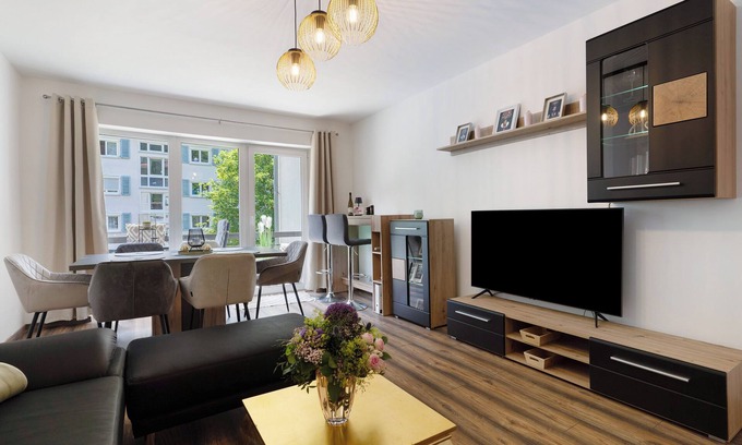Hornberg Apartment | Apartment 'Lopezan home and living' with Shared Terrace, Balcony and Wi-Fi