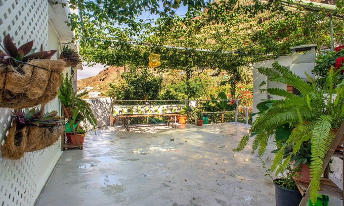 Agaete Apartment | Apartment "Lugar Tranquilo" with Mountain View, Private Terrace & Wi-Fi