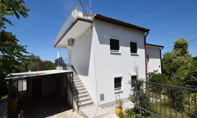 Milcetici Apartment | Apartment Maar 1