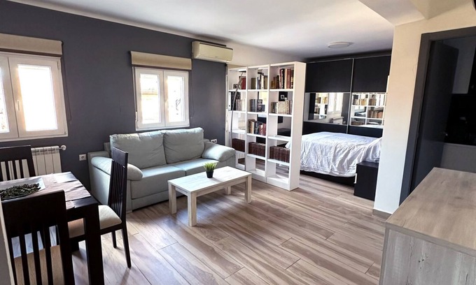 Pradolongo Apartment | Apartment Madrid Centro