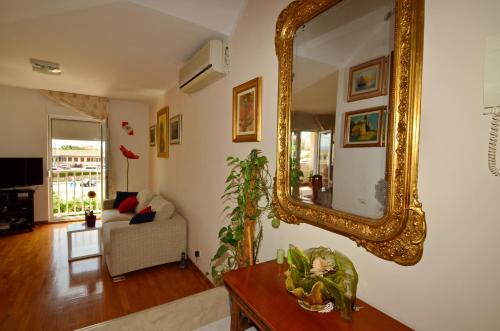 Znjan Apartment | Apartment Mara