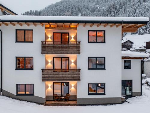 See Apartment | Apartment Martina-3 by Interhome